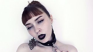 Beautiful brunette in sexy solo fingering masturbation 4 wmv