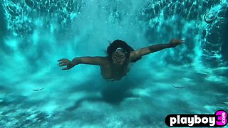 Steamy posing and hard core masturbation