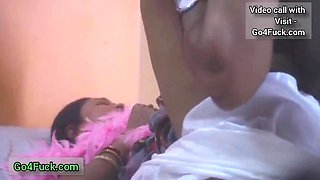 Naughty Indian MILF exciting porn video