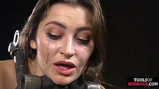 Tied slut pussydestroyed by fuck machine