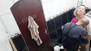 He Invited to Film the Lesbian Sucking and Fucking in the Bar Bathroom.