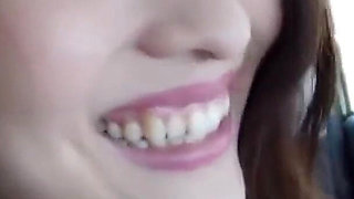 Mouthful Moments-dare to Watch Their Bold Date? Chapter-1