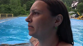 I'm Waiting for You in the Pool