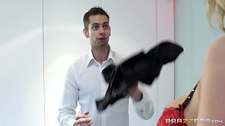 Simply The Chest With Danny D, Leigh Darby - Brazzers