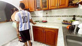 Kitchen Fuck with Latina Big Ass Mom - Homemade Viral Scandal