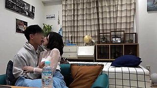 Fucking my asian girlfriend on hidden cam