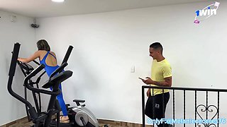 Saucy bimbo smutty adult clip