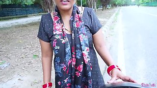 Desi Bhabhi Prostitute Pinki Cute Fucks Client Doggystyle Outdoor Hindi Audio