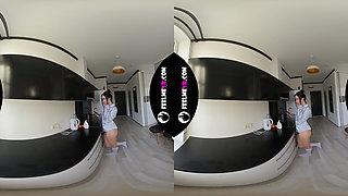 Natasha Says Good Morning Darling Plays with Her Naked Body 180vr