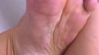 Frejas Submissive Feet aka frejassubmissivefeet OnlyFans -