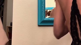 Omege Desired Mia with big boobs on cams