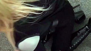 Olivia Ryder Blonde Blowjob Brunette Car Handjob