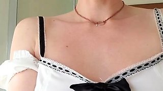 Blonde teen vicki toy fuck her shave sex holes