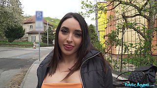 Brunette slut Sara Diamante gets talked into fucking outdoors