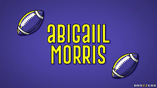 Nerdy Babe's Locker Room Blowbang Abigaiil Morris Brazzers