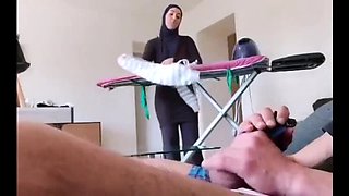 Muslim Maid Shocked By Huge Cock Flash - Amateur Public Sex