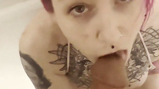 Swallowing Dwayne Foxxx's Piss