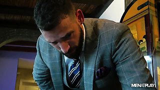 The Elite, Editor's Cut - MENatPLAY