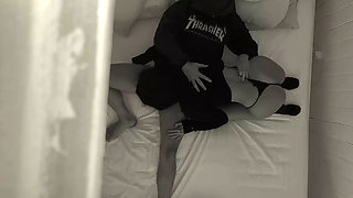 I caught my girlfriend cheating on me with a camera