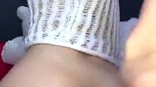 Small titted babe toys her pussy on webcam