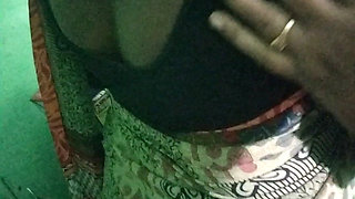 Saree Wearing New Aunty Talking