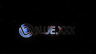 SARINAANDROBIN   Halloween Unboxing