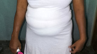 Janu is doing wide break machine alone, she told me to make a video, is hitting her until the goods are gone.