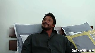 Cuck Husband Asks a Guy to Screw His Horny Wife Jennifer White