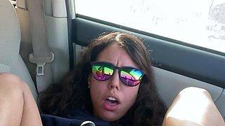 Webcam fun mature brunette with toys cum on cam