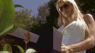 Lesbian Slut Shawnee Lenee Eats Her Friends Muff
