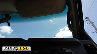 Bangbros - Amiee Cambridge boards the nail bus and takes a kinky cock ride and a dirty facial cumshot