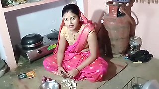 Stepmom Rajlaxmi Aunty wants it now, let's get wild