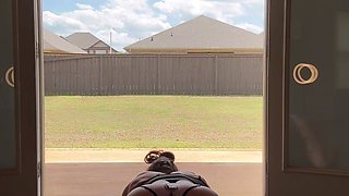 Stretch with Simone Steele