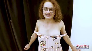 Kinky Ginger Luna Parish GIves A BJ And Gets Her Wet Twat Pounded!