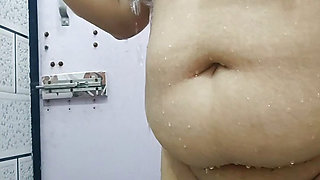 Aunty loves bathroom sucking and fucking