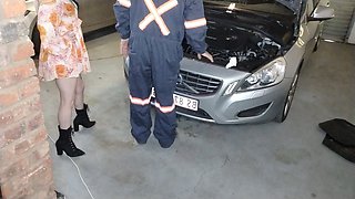 I M Mechanic That Service Cars and Women