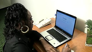 Ebony shemale secretary strips off while having a phone sex