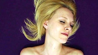 Blonde and her lovely pussy
