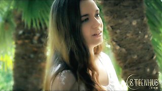 Cool Tali Dova - outdoors porn - 8TeenHub