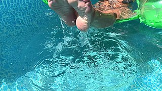 Splashing Feet in the Pool (203)