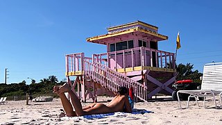 Real amateur outdoor couple enjoying hard fucking action