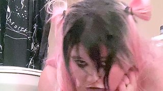 Large amateur cam woman uses two of her toys to masturbate