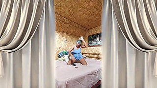 Hot Housewife Lukerya Greets a New Day