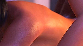 Sharing a Bed with My MILF Stepmom on Vacation Trip! Secret affair - Midnight Paradise