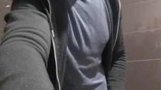 Ajx he masturbates in the bathroom and calls his wife: Handjob, Fansly  Cumshot Porn