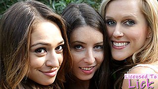 Licensed To Lick - girls kissing porn