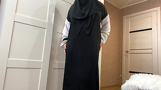 Moroccan Girl Caresses Herself in Pantyhose