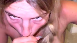 Slutty Teen Get a Messy Facial!