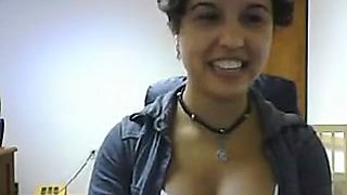 Office worker on Paltalk plays and fucks her boss