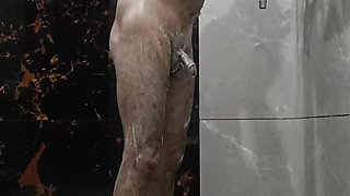 Daddy oldman enjoy masterbation with sucking